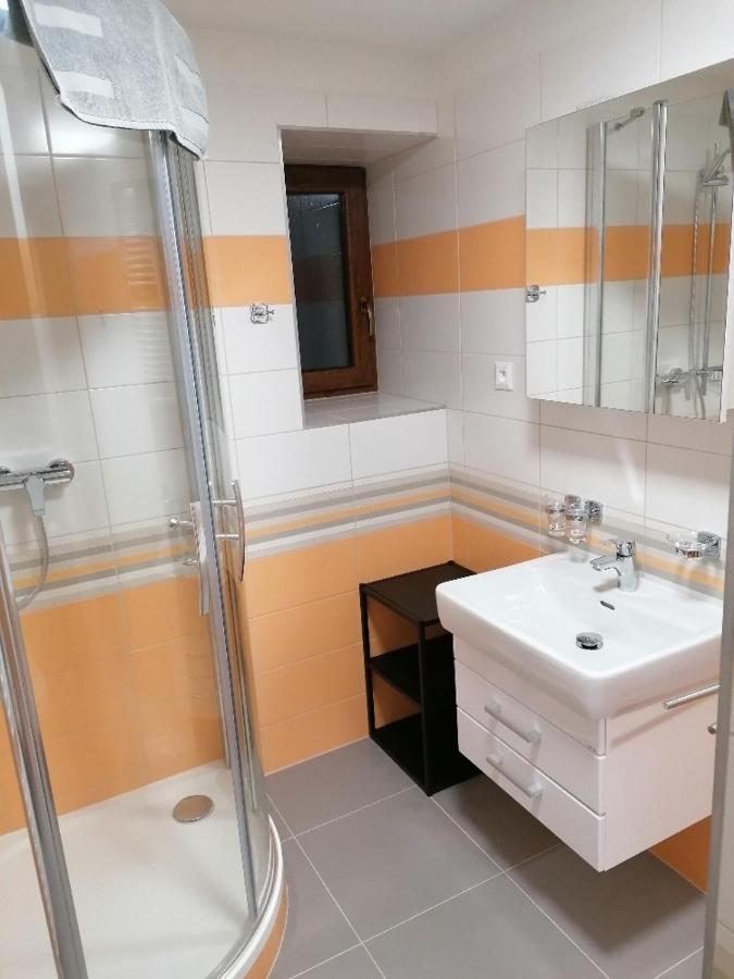 Apartmany Na Namesti โบจิดาร์ ภายนอก รูปภาพ