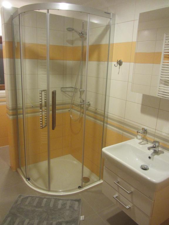 Apartmany Na Namesti โบจิดาร์ ภายนอก รูปภาพ