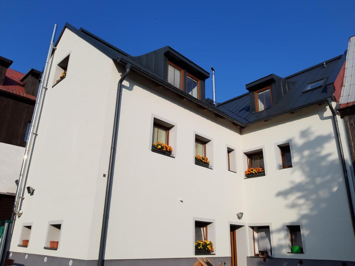 Apartmany Na Namesti โบจิดาร์ ภายนอก รูปภาพ